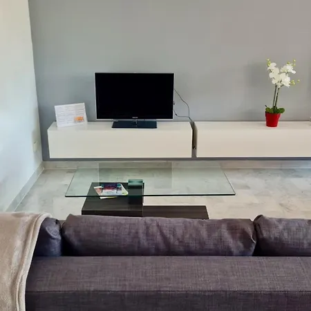 06bm Modern For 4 - Terrace - Swimming Pool - Parking Apartmán Antibes